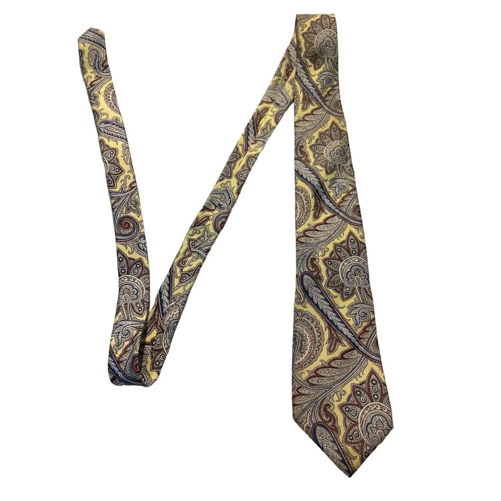 Elegant Men's Silk Neckties Set‎ - Polka Dot, Paisley, and Floral Patterns Z-17
